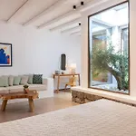 M * Fanari (Mykonos)