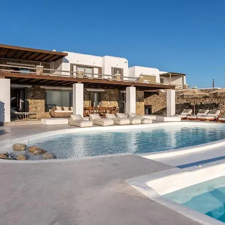 M Villa