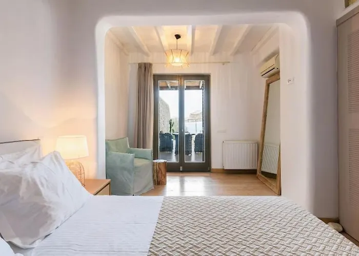 M Villa Fanari (Mykonos)