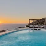 M Villa